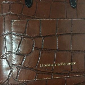 Dooney tote bag large